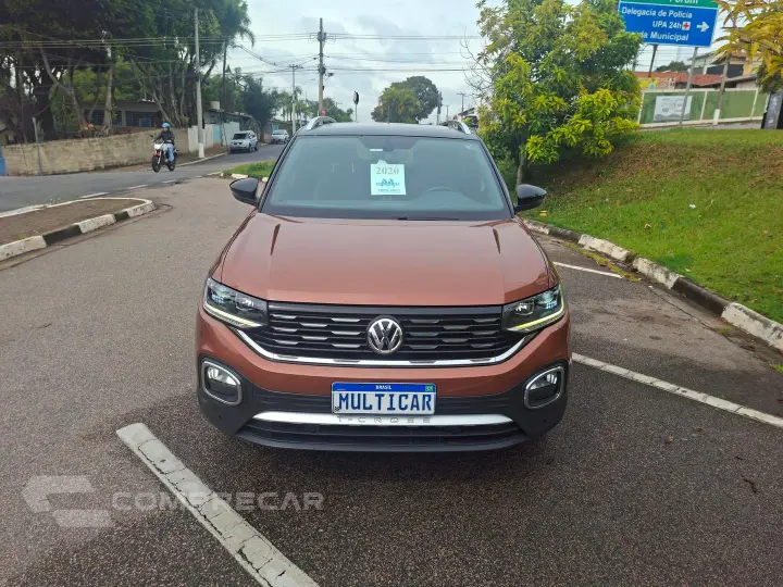 T-Cross 1.4 250 Tsi Total Flex Highline Automático