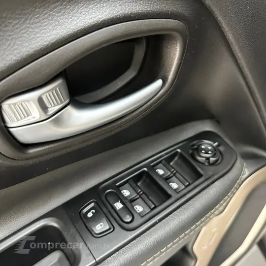 Renegade1.8 Renegade 1.8 4x2 Flex 16V Aut.