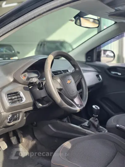 ONIX HATCH LT 1.4 8V FlexPower 5p Mec.