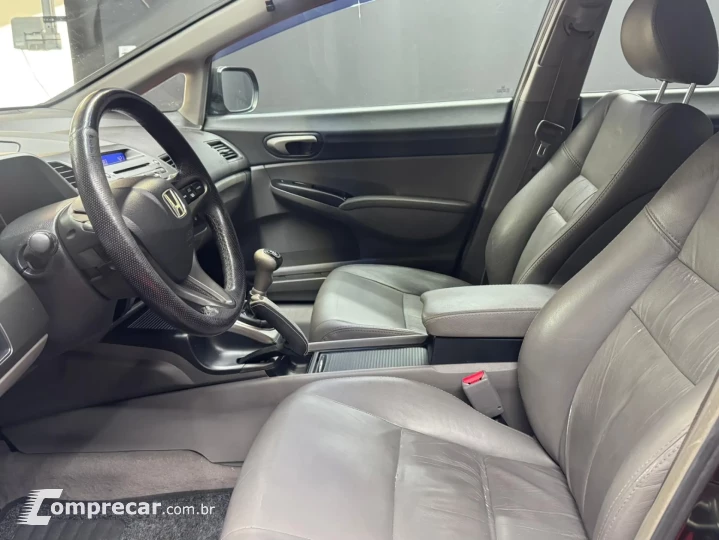 CIVIC 1.8 LXL 16V 4P MANUAL