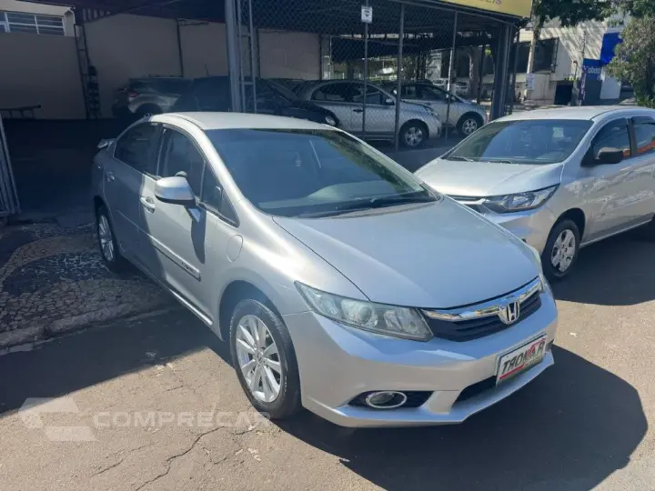 Civic Sedan LXS 1.8/1.8 Flex 16V Aut. 4p