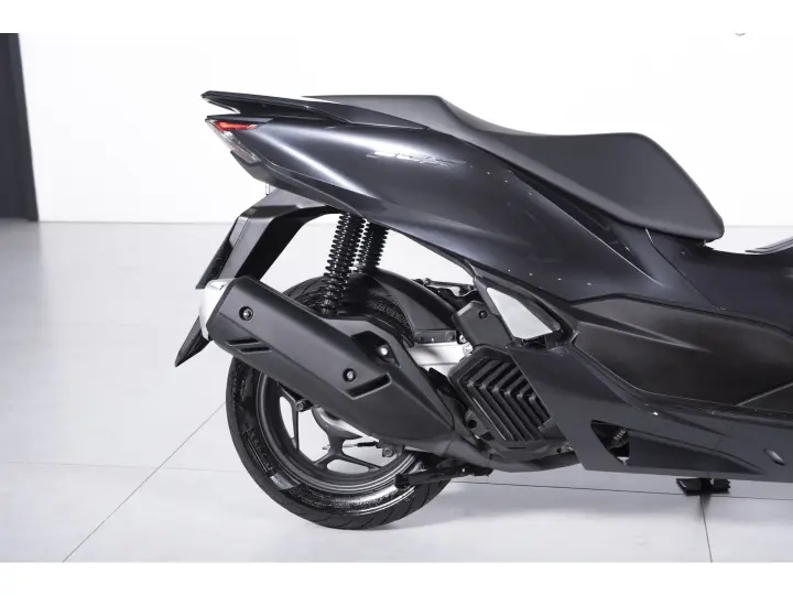 PCX 160
