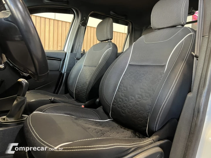 DUSTER OROCH 1.6 16V FLEX DYNAMIQUE 4P MANUAL
