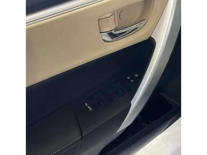 COROLLA 2.0 ALTIS 16V FLEX 4P AUTOMÁTICO