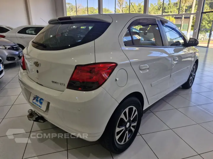 Onix Hatch 1.4 4P FLEX LTZ