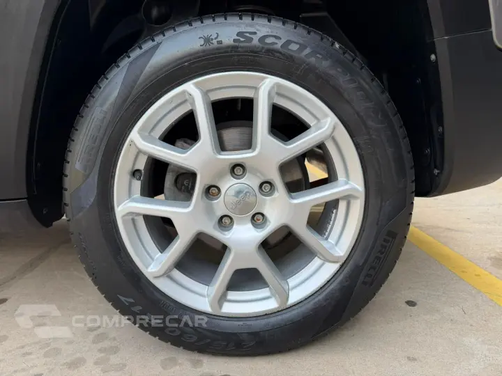 Renegade 1.8 16V Flex Sport 4P Automático