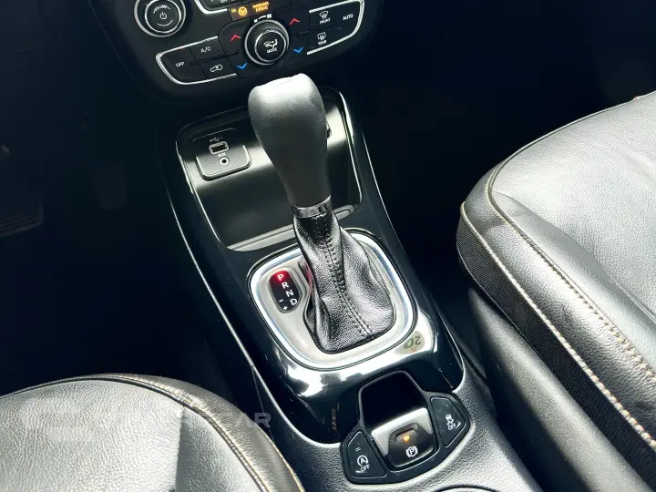 COMPASS 2.0 16V FLEX LIMITED AUTOMÁTICO