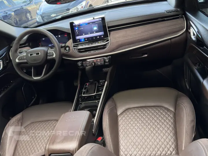 COMMANDER 1.3 T270 TURBO FLEX OVERLAND AT6