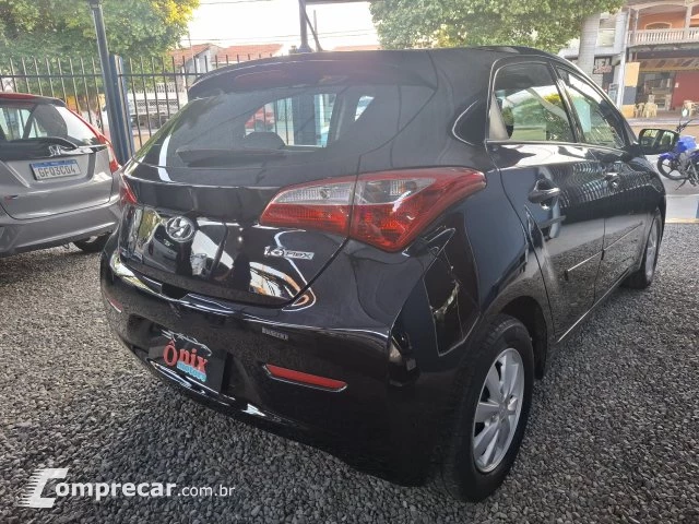 HB20 - 1.6 COMFORT PLUS 16V 4P MANUAL