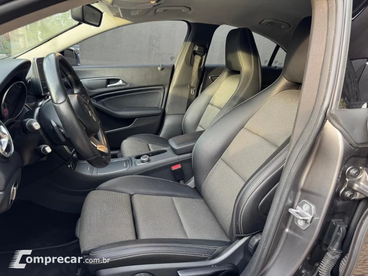 CLA-180 1.6 16V 122cv Aut.