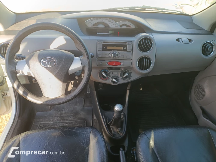 ETIOS 1.5 XLS 16V