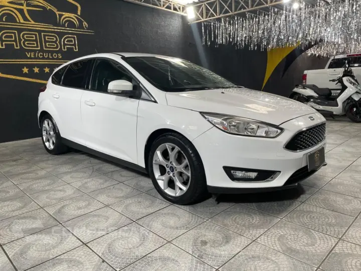 FOCUS 2.0 SE PLUS 16V FLEX 4P POWERSHIFT