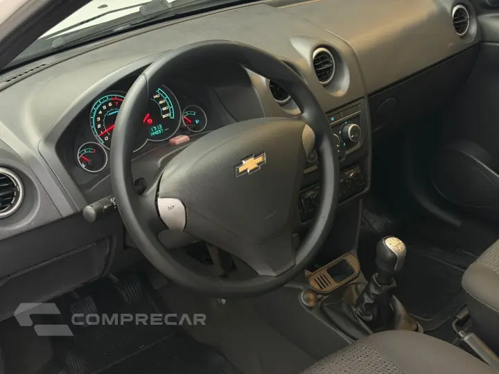 CELTA 1.0 MPFI LT 8V