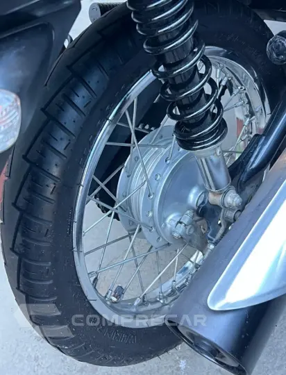 BIZ 125 ES