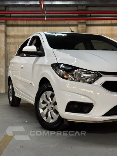 Onix 1.0 LT SPE/4