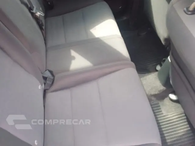 FIT - 1.5 TWIST 16V 4P MANUAL