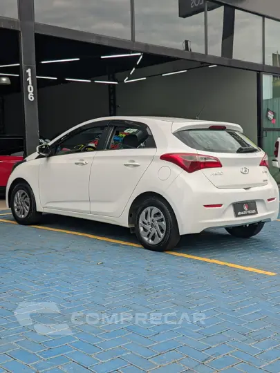 HB20 Confort 1.6 Flex  Aut.