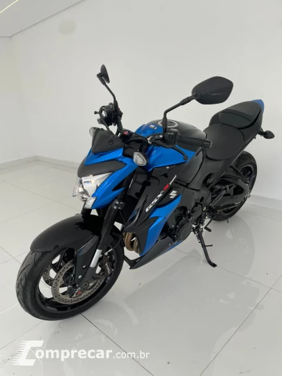 GSX  S1000