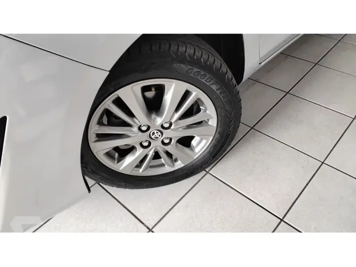 YARIS 1.5 16V FLEX XL PLUS CONNECT MULTIDRIVE