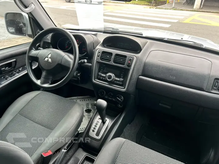 PAJERO TR4 2.0 4X2 16V 140CV FLEX 4P AUTOMÁTICO