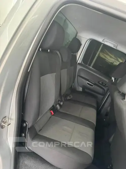 AMAROK 2.0 CD 4X4 S DIESEL MANUAL