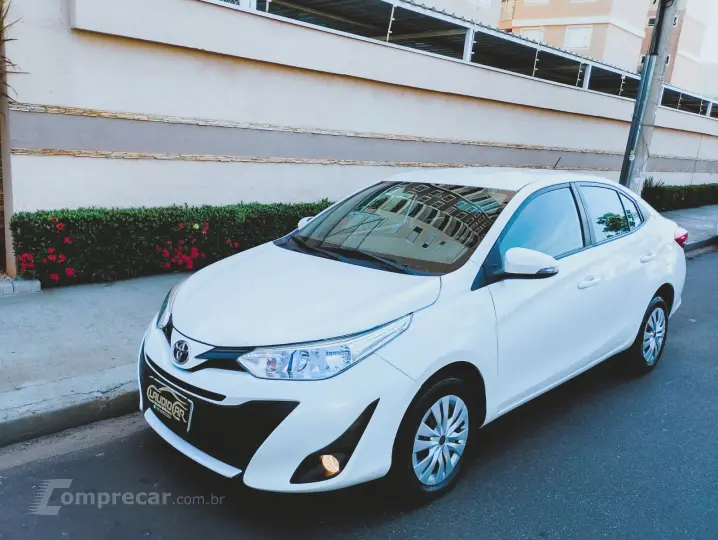 YARIS 1.5 16V Sedan XL