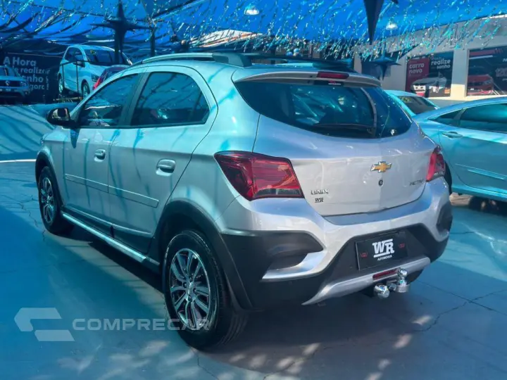 ONIX HATCH ACTIV 1.4 8V Flex 5P Aut.