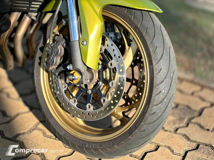 CB 1000R