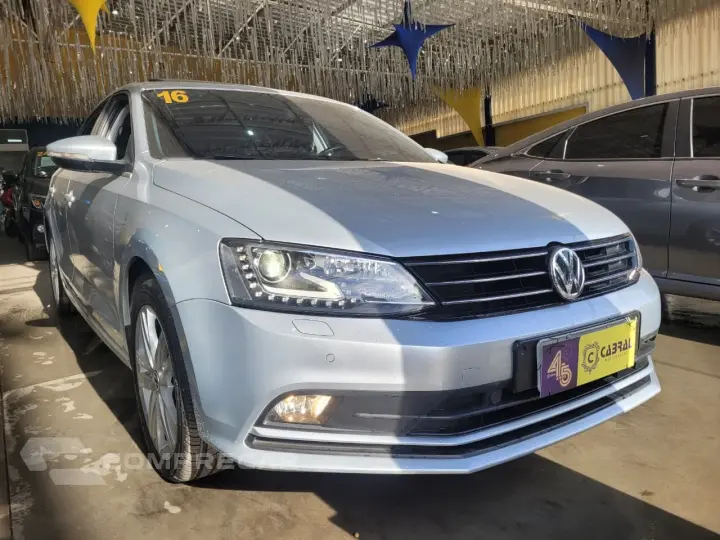 JETTA Highline 2.0 TSI 16V 4p Tiptronic