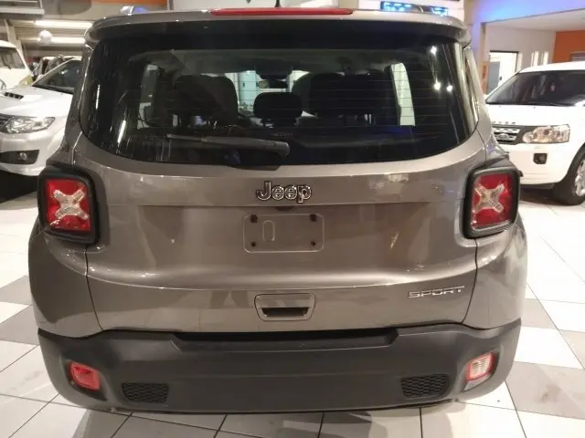 RENEGADE 1.3 T270 TURBO FLEX LONGITUDE AT6