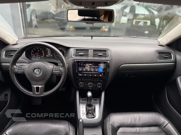 JETTA Highline 2.0 TSI 16V 4p Tiptronic