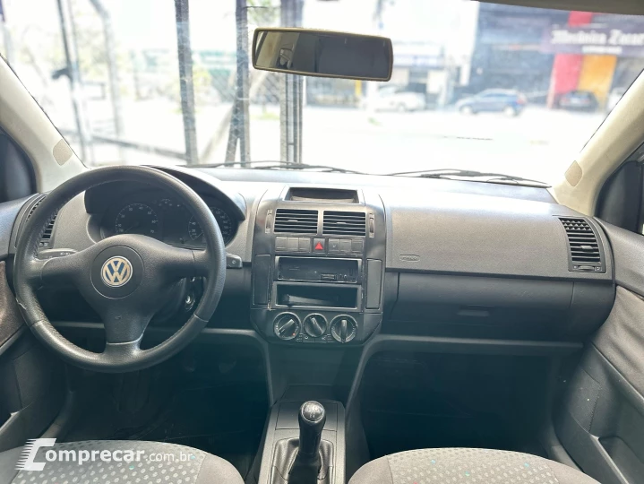 POLO 1.6 MI 8V GASOLINA 4P MANUAL