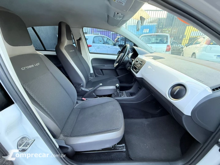 CROSS UP 1.0 TSI 12V