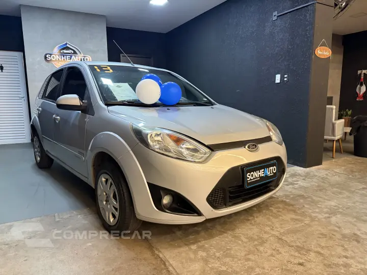 FIESTA 1.6 MPI Class Hatch 8V