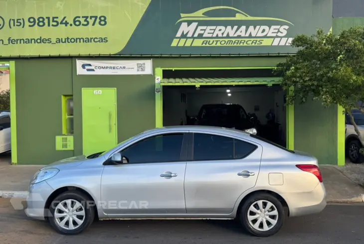 Versa Sedan 1.6 16V 4P FLEX SL