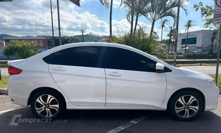 CITY 1.5 LX Sedan 16V