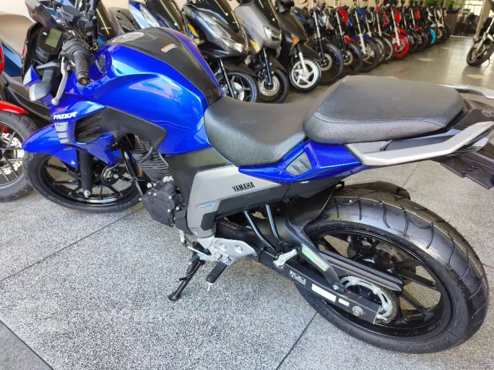 FZ25 250 FAZER FLEX