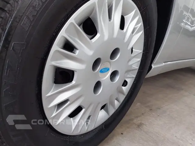 FOCUS HATCH - 1.6 8V 4P MANUAL