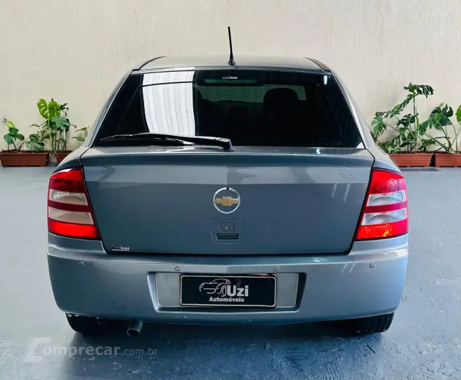 ASTRA 2.0 MPFI Advantage 8V