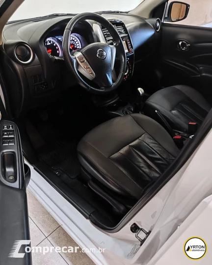 Versa Sedan 1.6 16V 4P UNIQUE FLEX