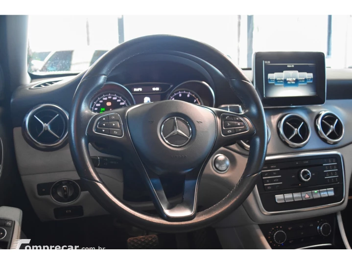 GLA 200 1.6 CGI FLEX ADVANCE 7G-DCT