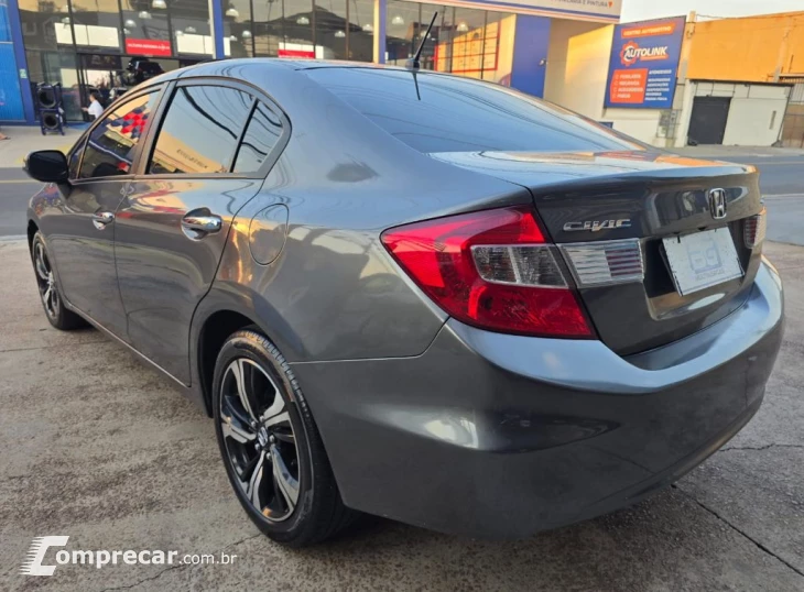 Civic Sedan EXS 1.8 Flex 16V Automatico