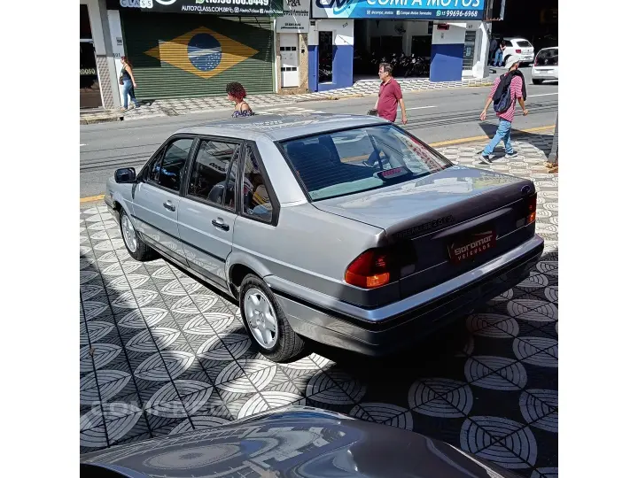 VERSAILLES 2.0 GL 8V GASOLINA 4P MANUAL