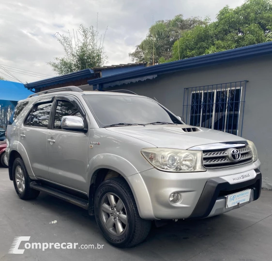 HILUX SW4 3.0 SRV 4X4 7 Lugares 16V Turbo Intercooler