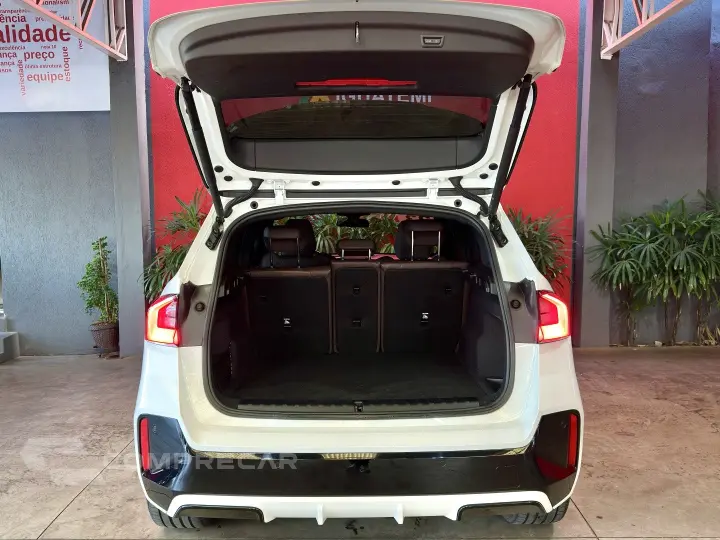 X1 2.0 16V TURBO GASOLINA SDRIVE20I M SPORT STEPTRONIC