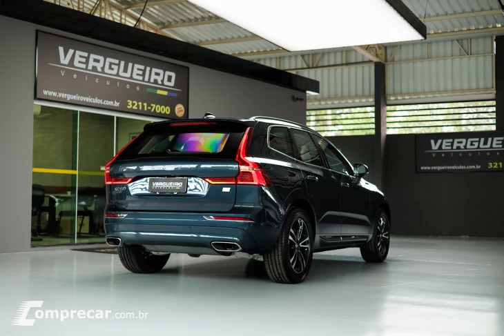 XC60 2.0 T8 HYBRID MOMENTUM AWD GEARTRONIC
