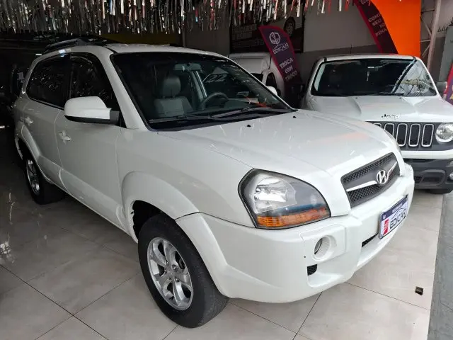 TUCSON - 2.0 MPFI GLS 16V 143CV 2WD 4P AUTOMÁTICO