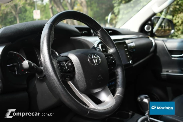 HILUX 2.8 D-4D TURBO DIESEL CD SRX 4X4 AUTOMÁTICO