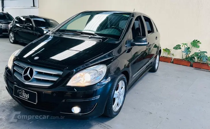 B 180 1.7 Family Plus 8V