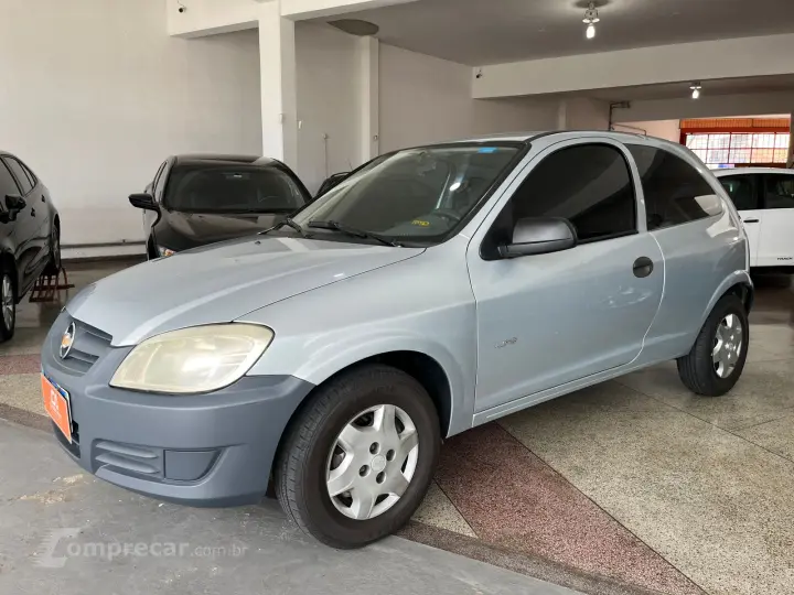 CELTA 1.0 MPFI Life 8V